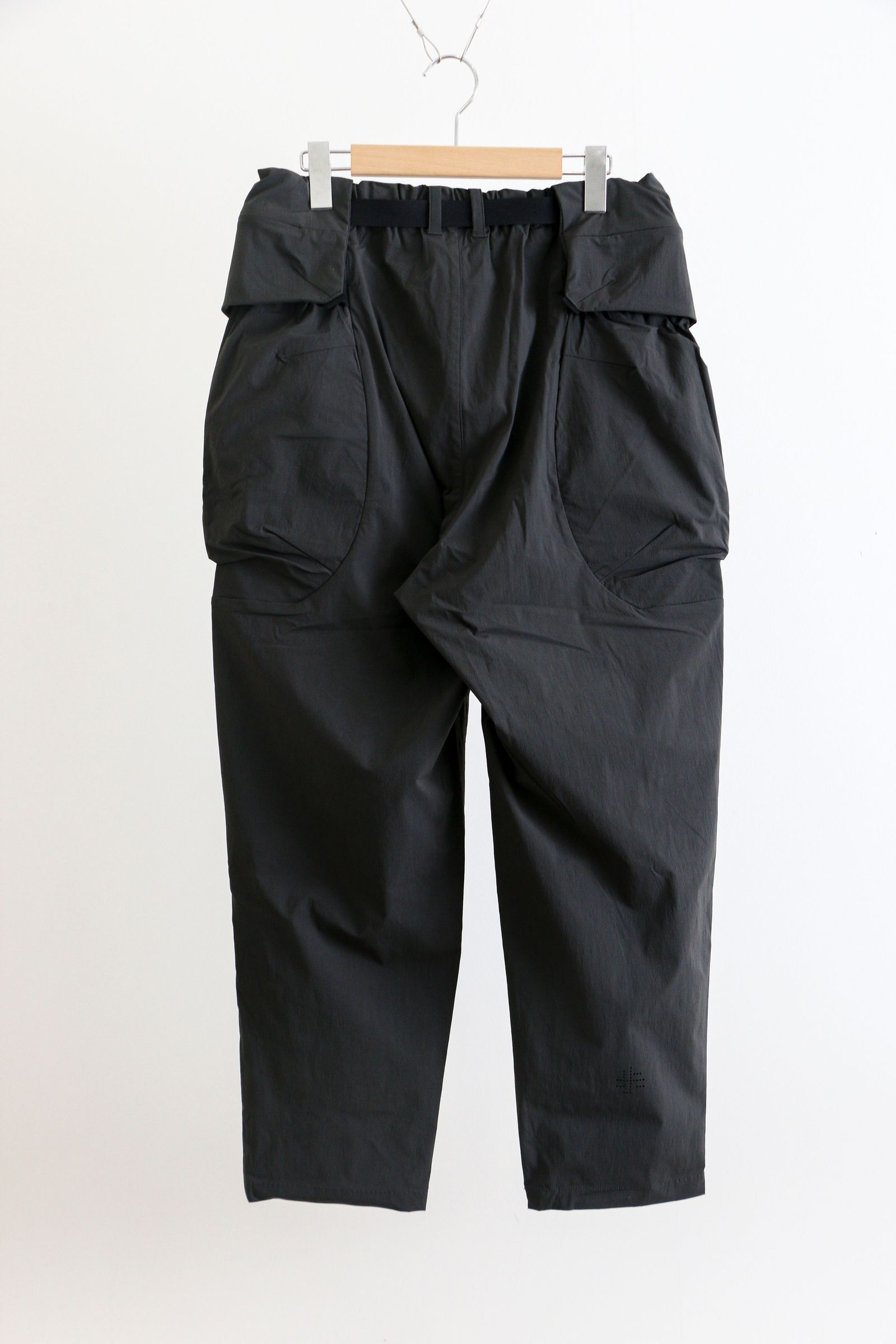 alk phenix - Zak Pants KAR / karu-stretch taffeta II / OFF BLACK 