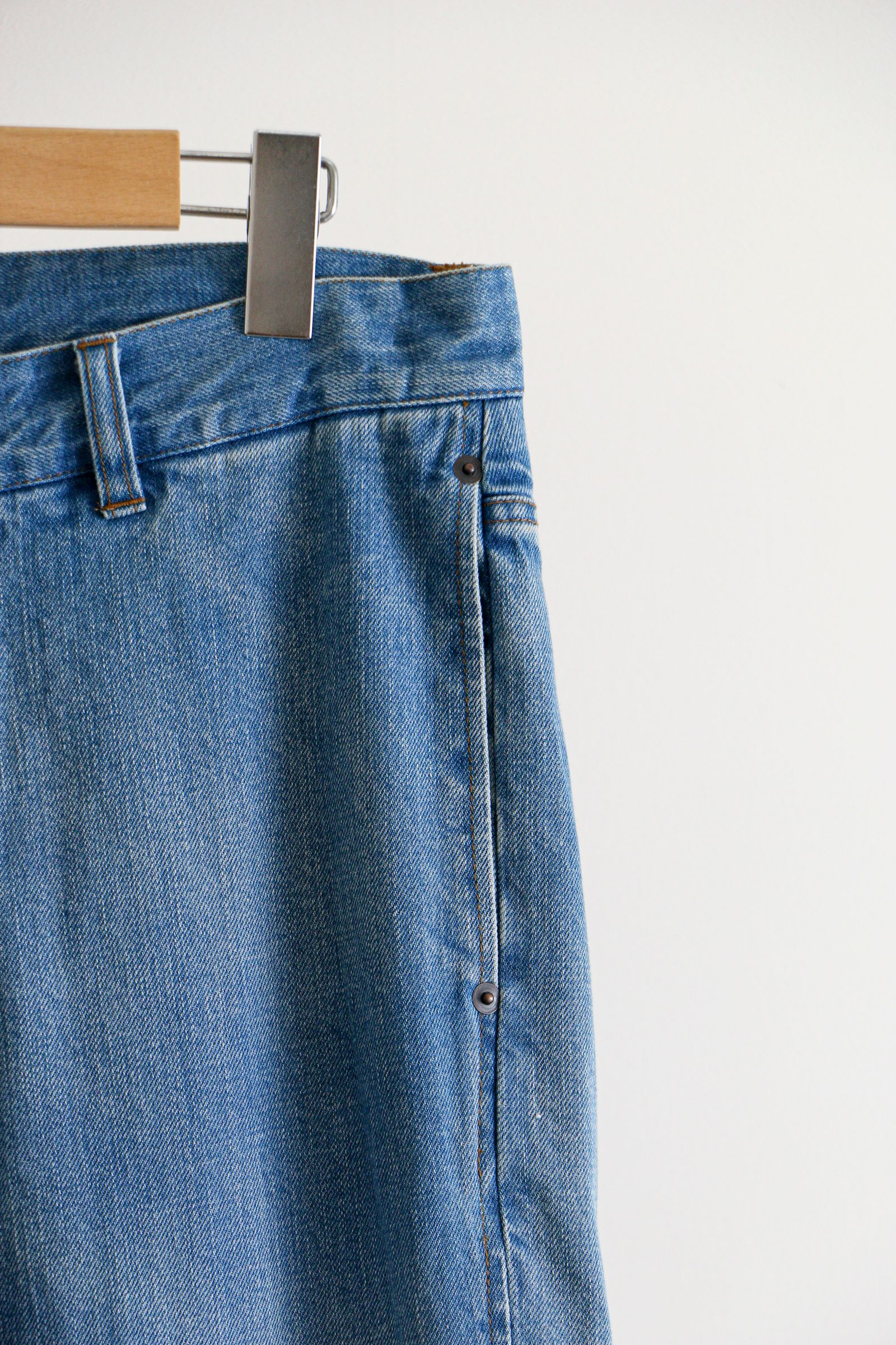KIIT - SENTER SLIT PANTS / Indigo Blue / センタースリット