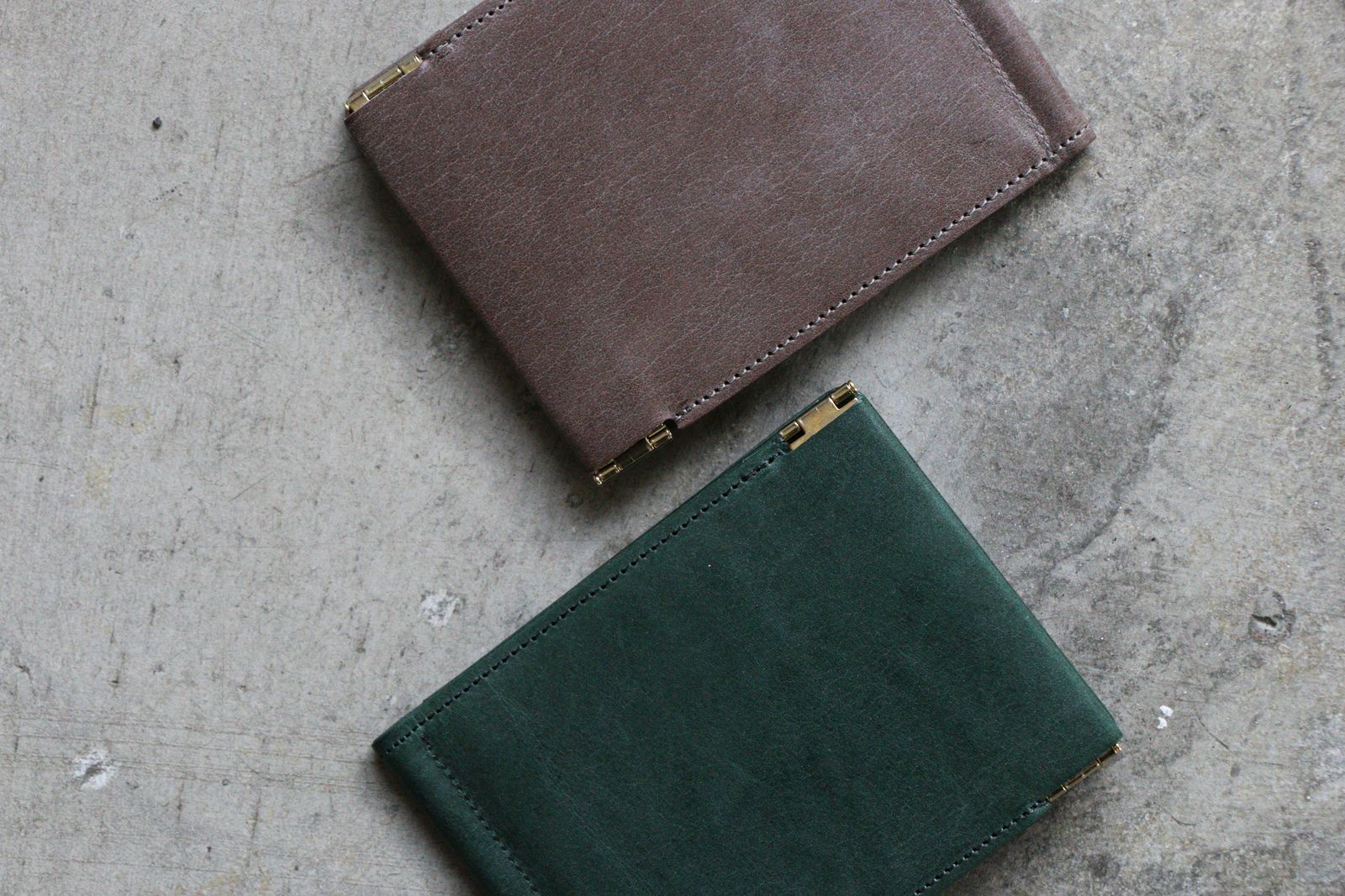 meanswhile - LEATHER MONEY CLIP (LIGHT GREY meanswhile - LEATHER MONEY CLIP (LIGHT GREY