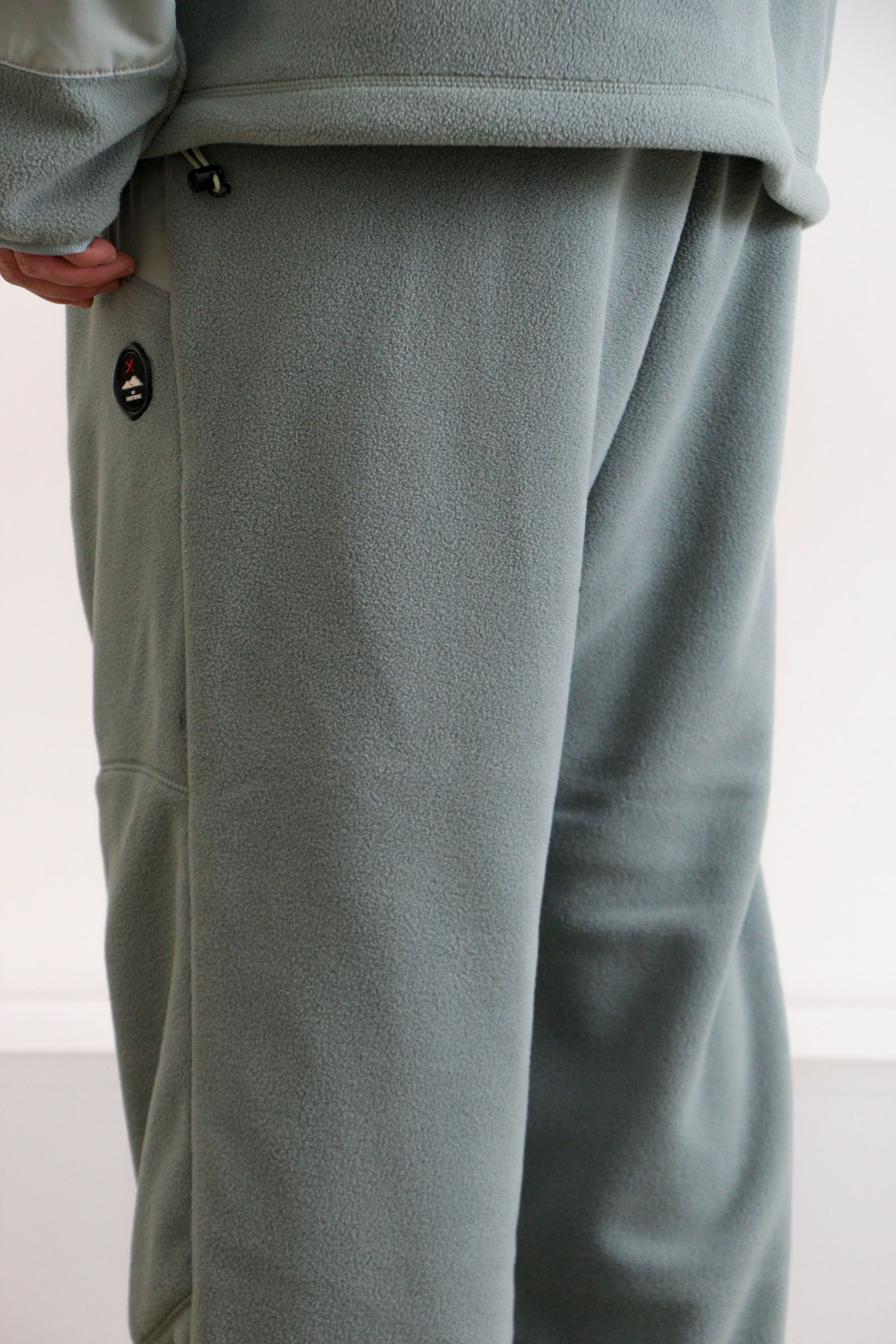 ADJUST BELT FLEECE PANTS PISTACHIO / アジャストベルト / フリースパンツ / ピスタチオ