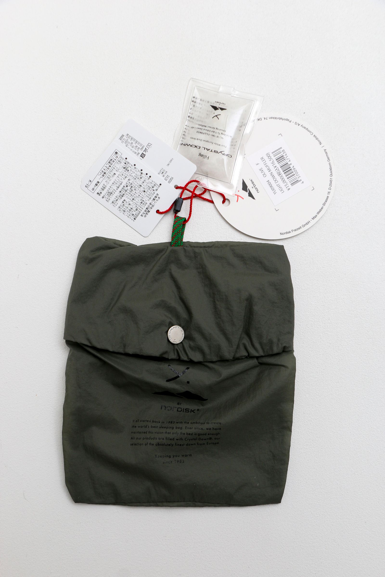 Y(dot) BY NORDISK - LIGHT DOWN MUFFLER Olive / ダウンマフラー | koko