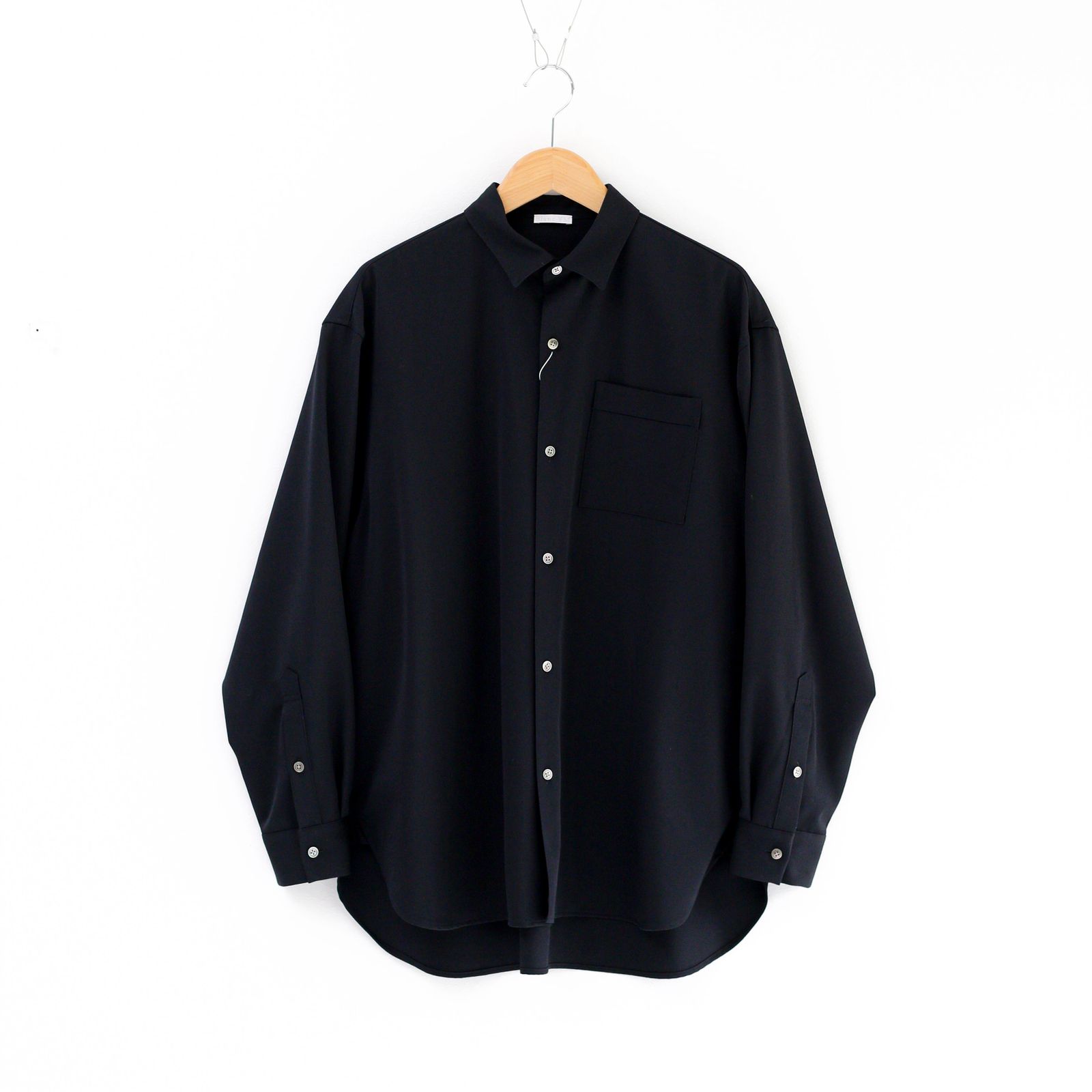 Blanc YM - Wool Gabardine Wide Shirt Black / ウールギャバジンワイドシャツ / ブラック | koko