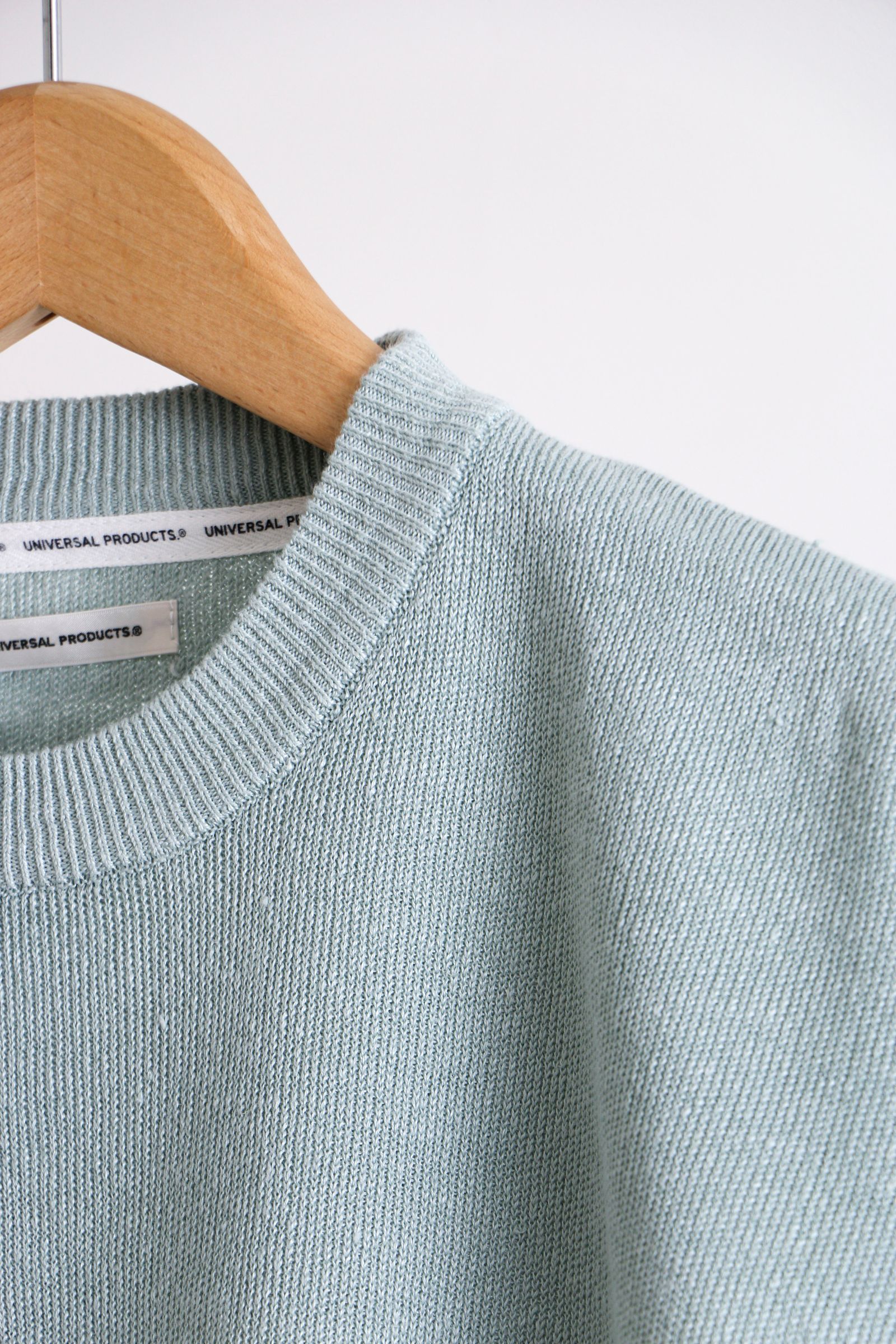 3回程度の着用で美品ですUNIVERSAL PRODUCTS hemp crew neck knit