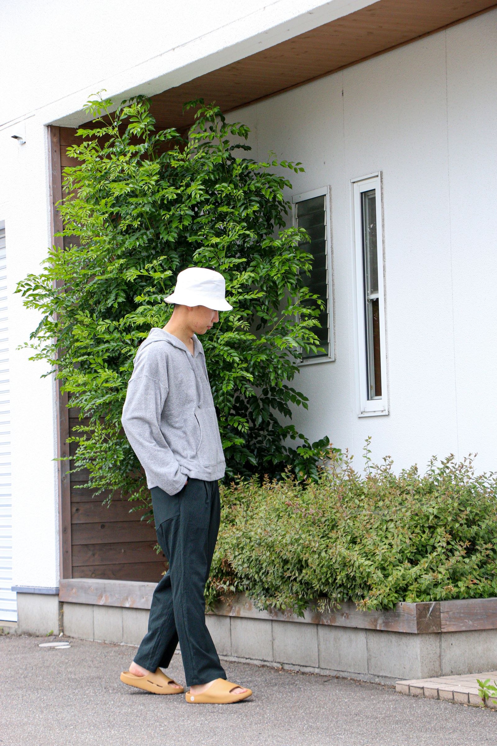 STYLE NO. 3869