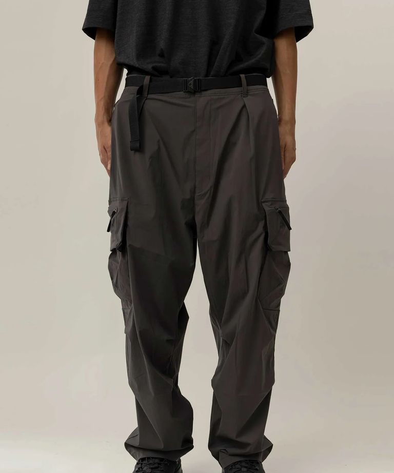 alk phenix - Cargo Pants KAR / karu-stretch taffeta II / OFF BLACK 