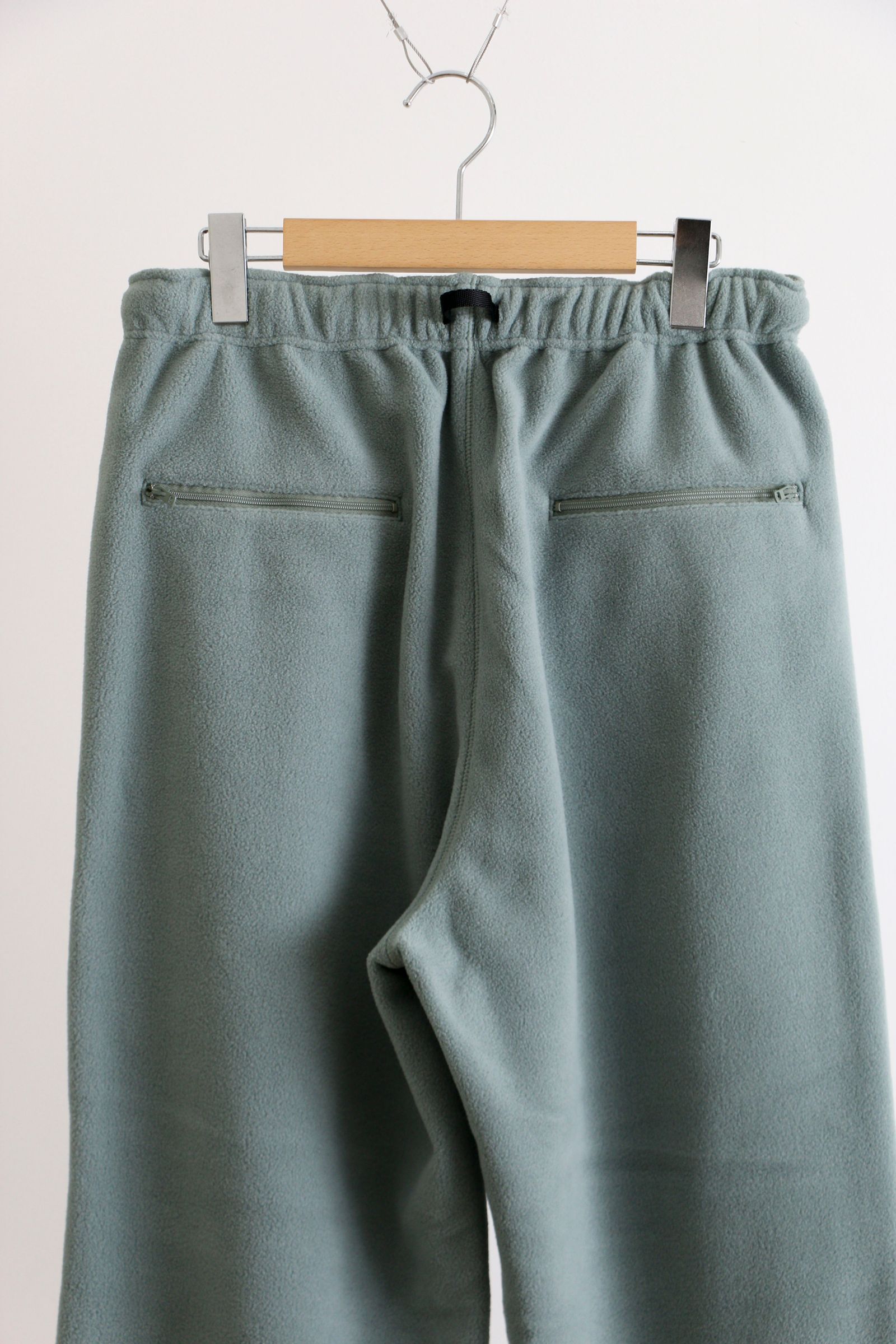 ADJUST BELT FLEECE PANTS PISTACHIO / アジャストベルト / フリースパンツ / ピスタチオ
