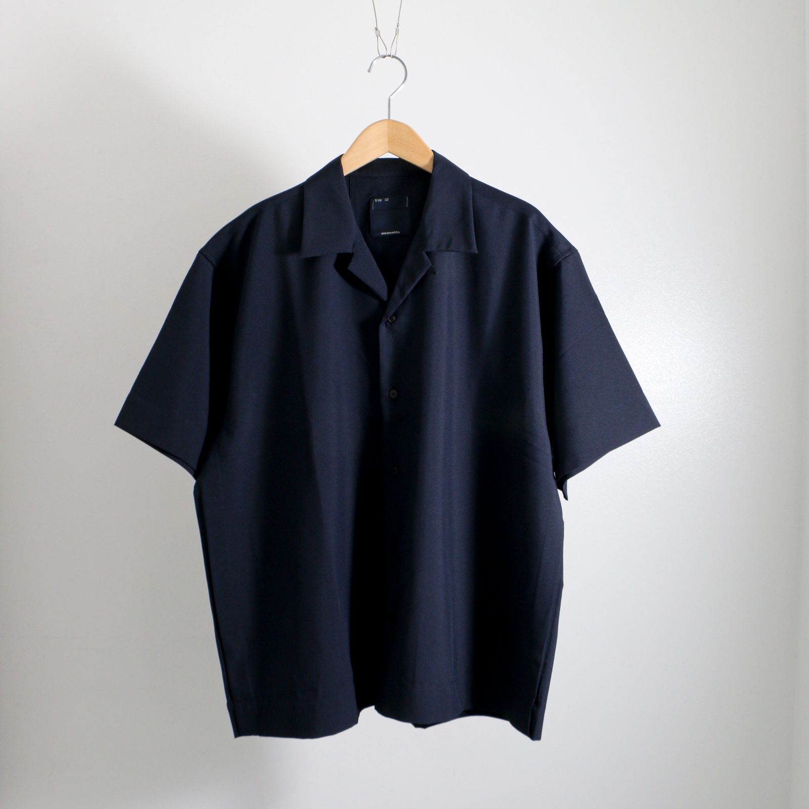 meanswhile - TROPICAL SIDE SLIT OPEN COLLAR SH ( NAVY ) / オープン 