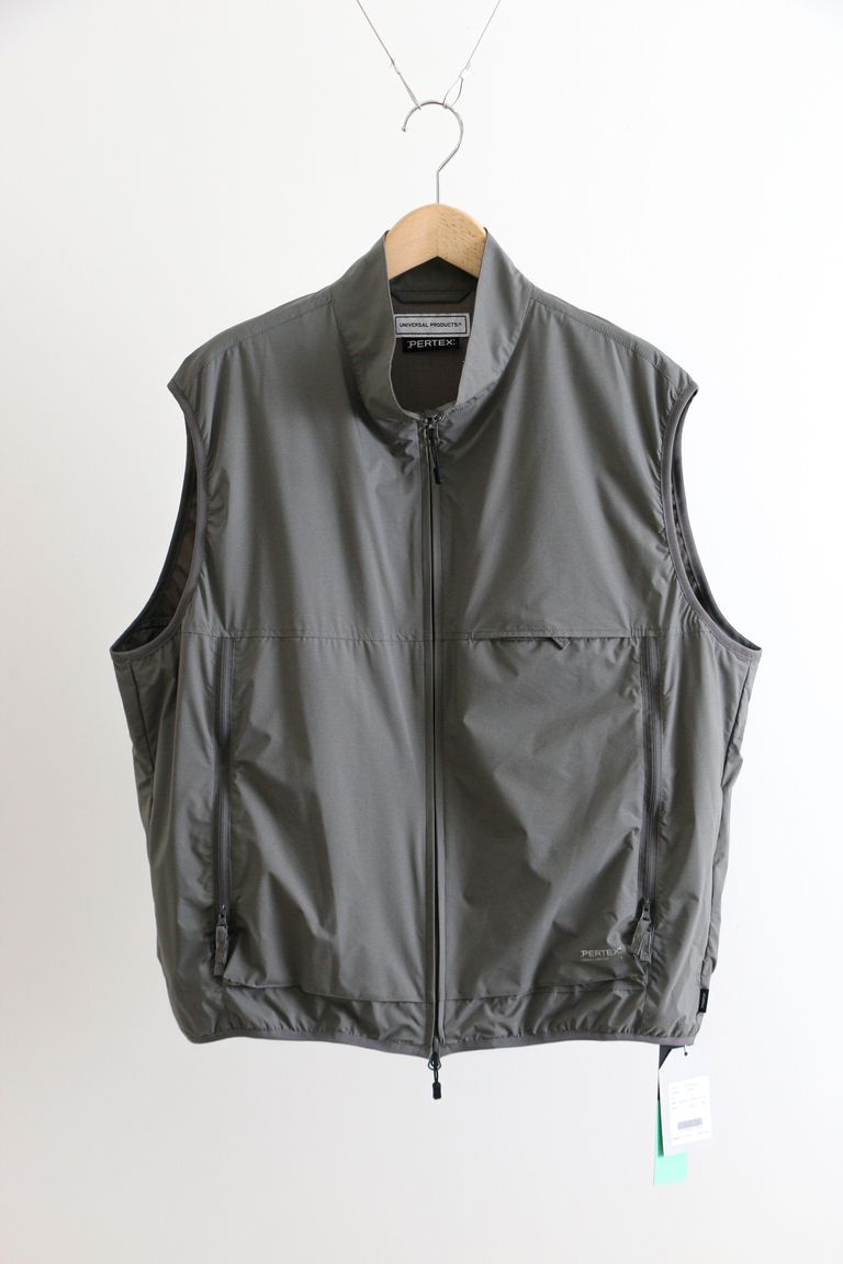UNIVERSAL PRODUCTS - PARTEX EQUILIBRIUM PACKABLE VEST KHAKI / パー 