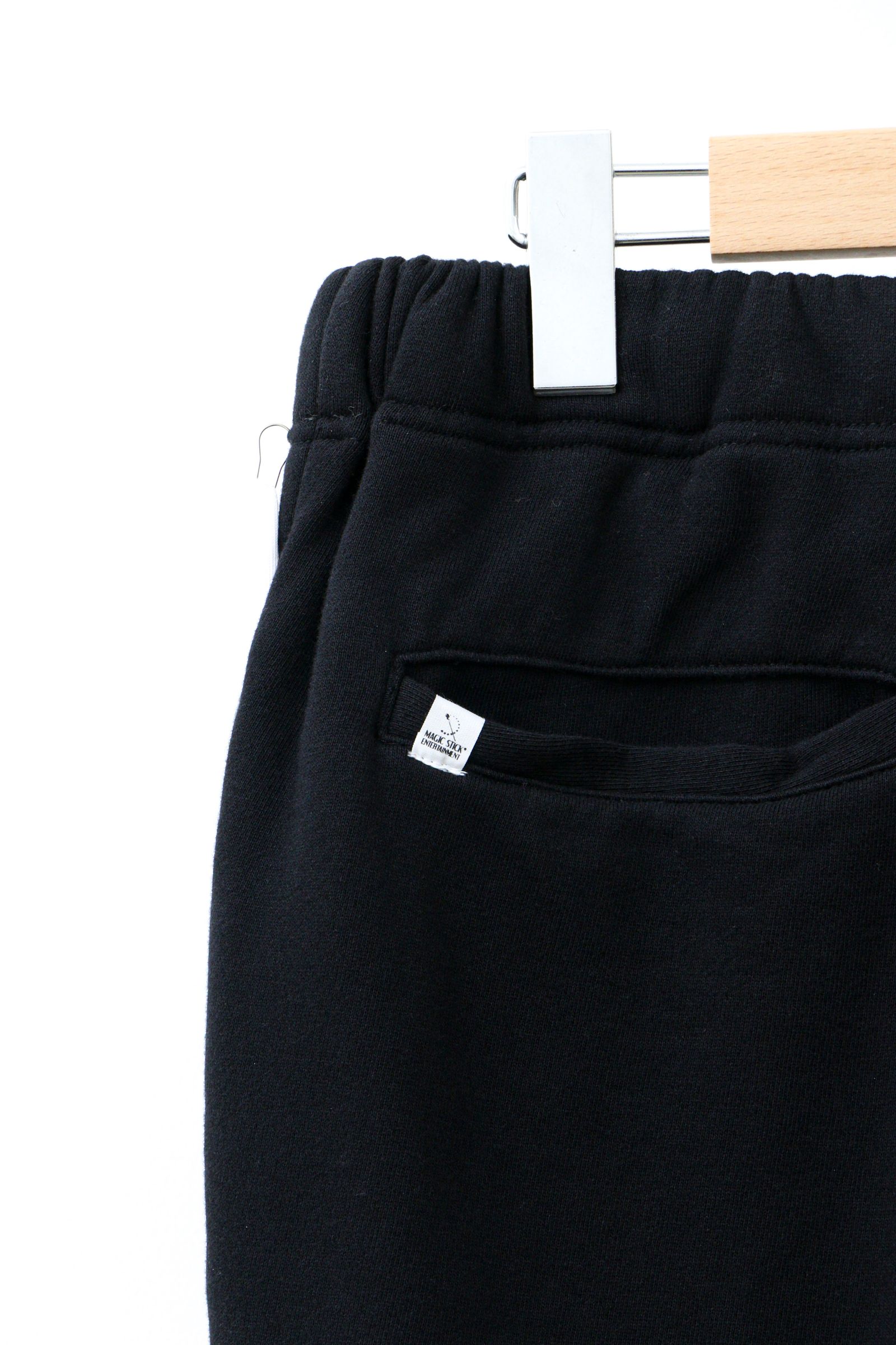 MAGIC STICK - THE CORE Ideal Regular fit Sweat Pants Black | koko