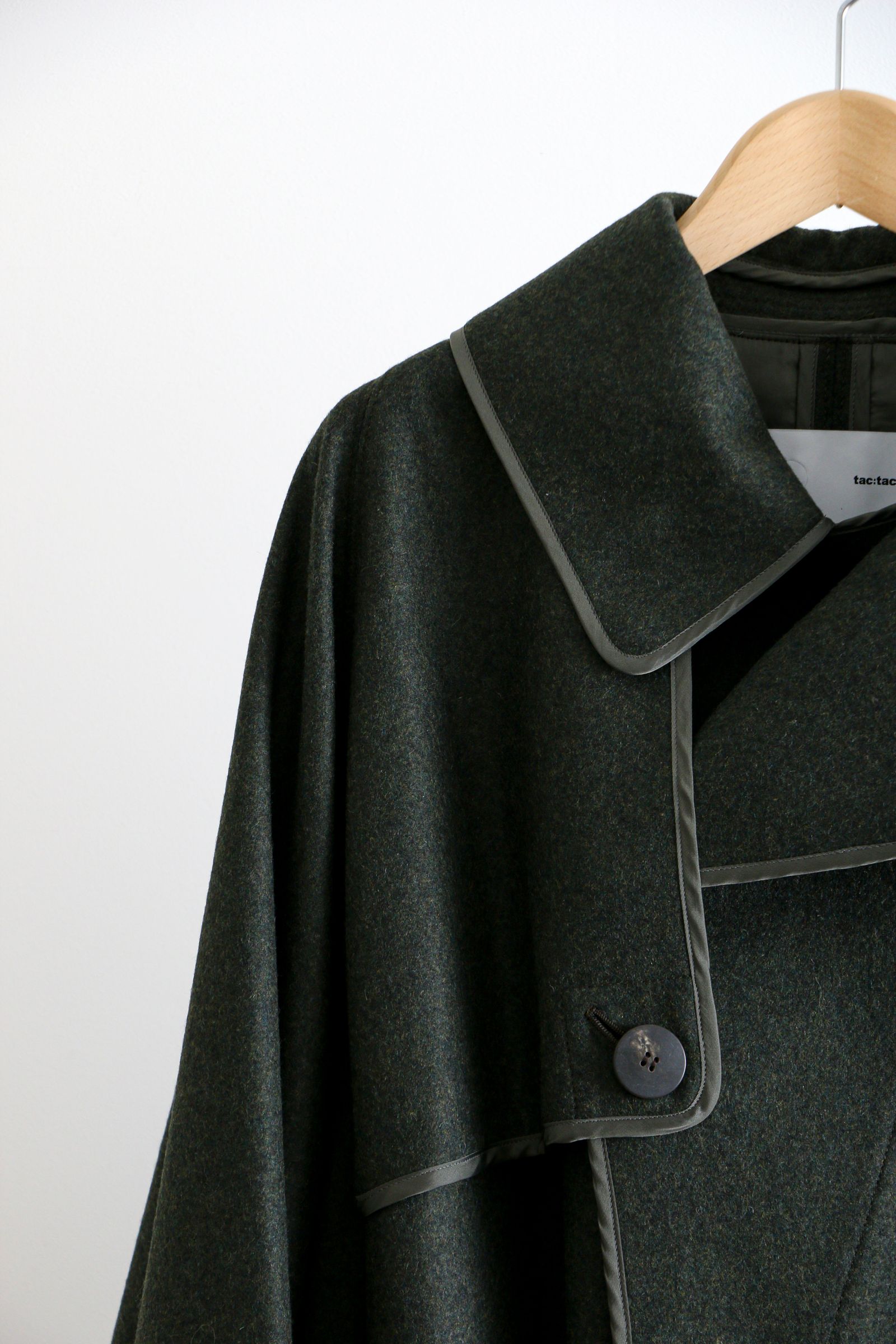 tac:tac LIGHT MELTON PIPING TRENCH COAT