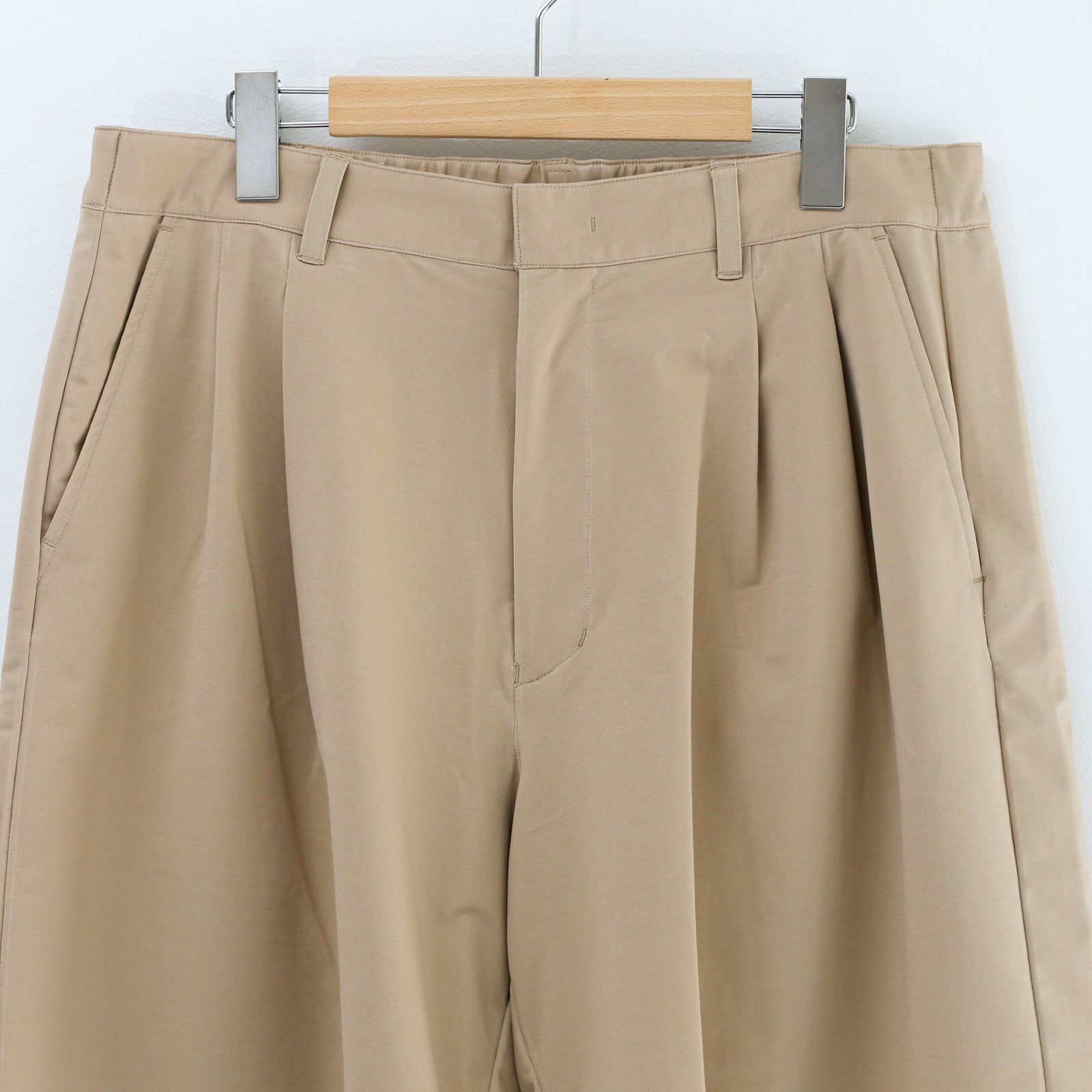 KANEMASA PHIL. - 46G Typewriter Jersey 2Tuck shorts BEIGE KANEMASA PHIL. - 46G Typewriter Jersey 2Tuck shorts BEIGE