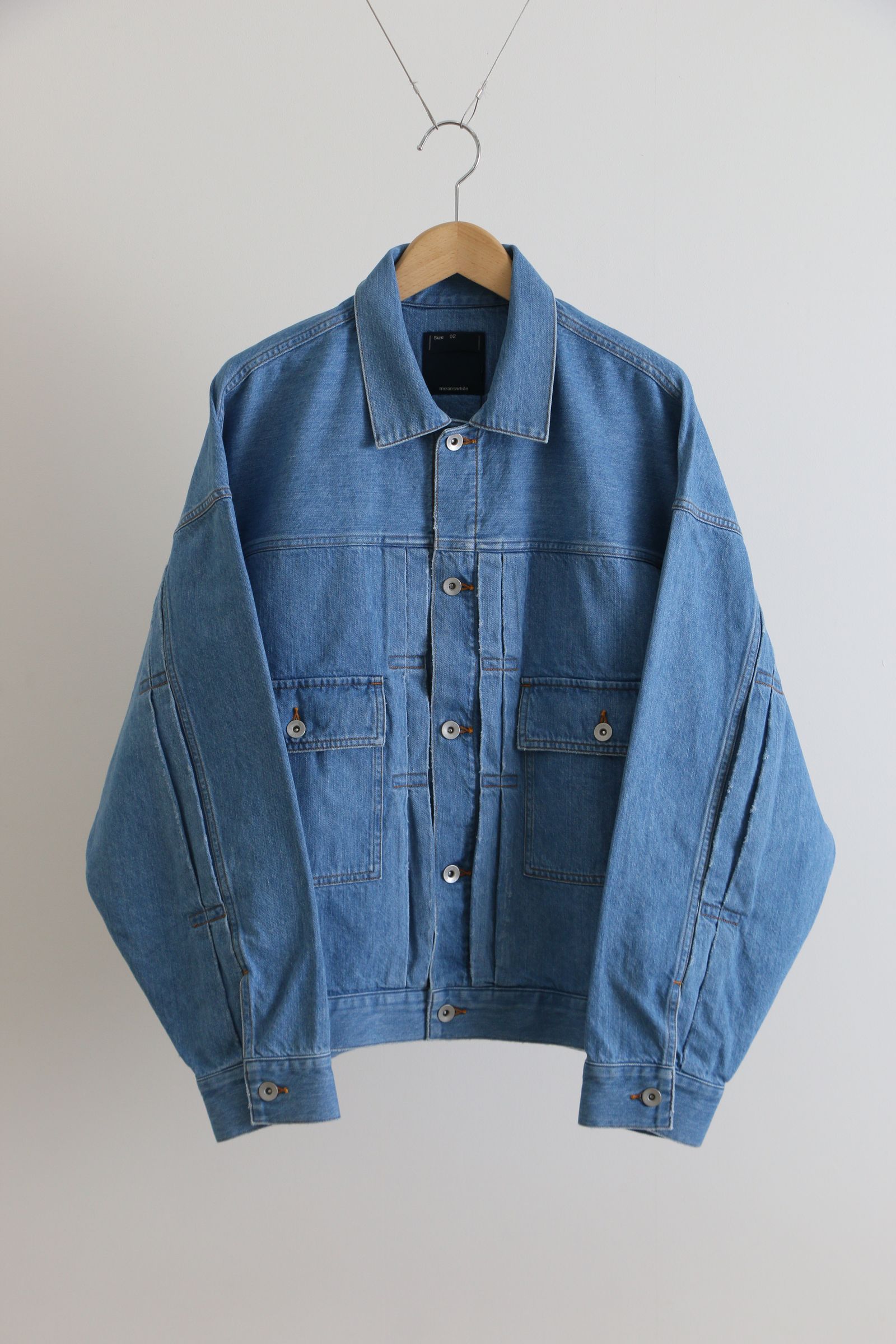 meanswhile - FADE DENIM PLEATED SLEEVE BLOUSE (INDIGO) / デニム