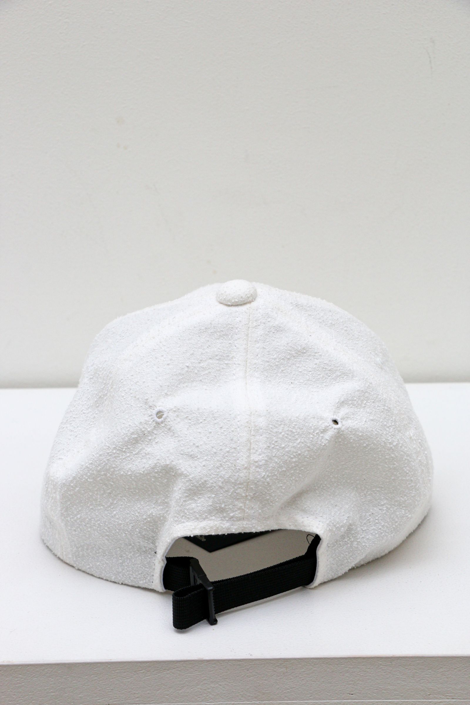 meanswhile - IMITATION SUEDE 6PANEL CAP OFF White | koko