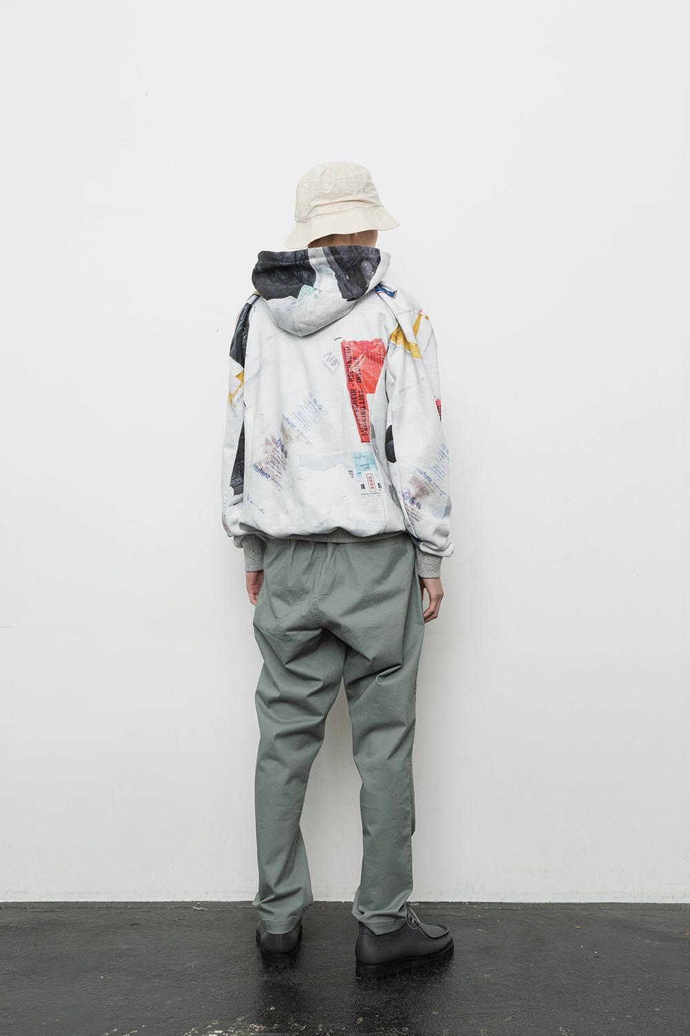 - 2019 A/W LOOK BOOK -