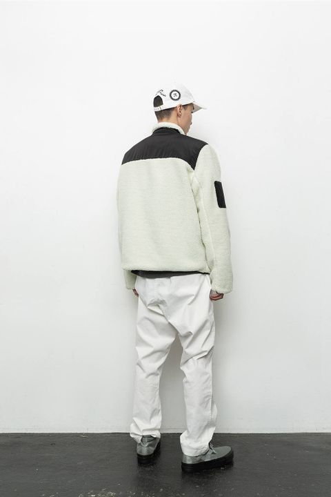 - 2019 A/W LOOK BOOK -
