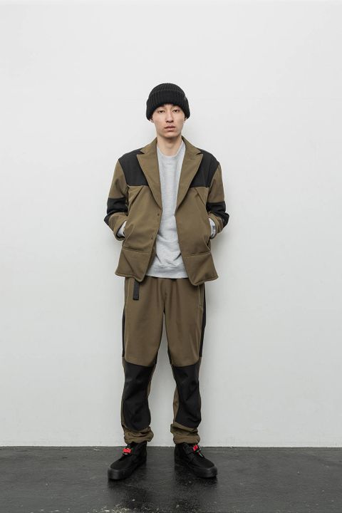 - 2019 A/W LOOK BOOK -