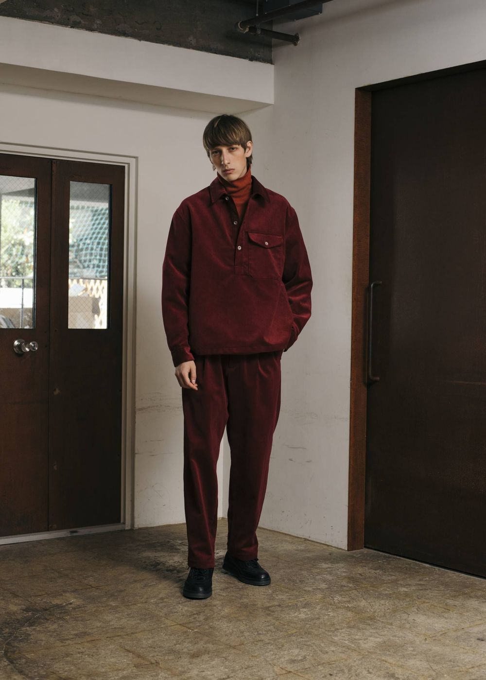 - 2019 A/W LOOK BOOK -