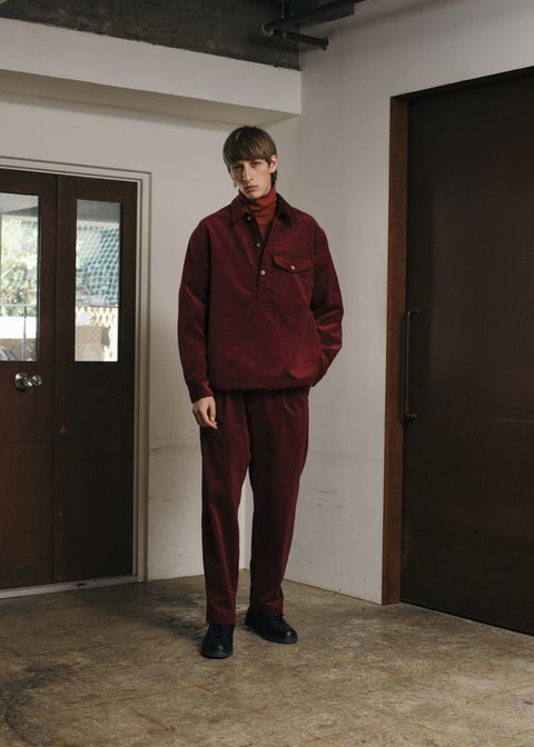 - 2019 A/W LOOK BOOK -