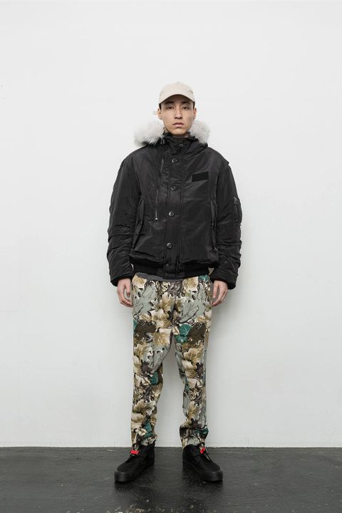 - 2019 A/W LOOK BOOK -