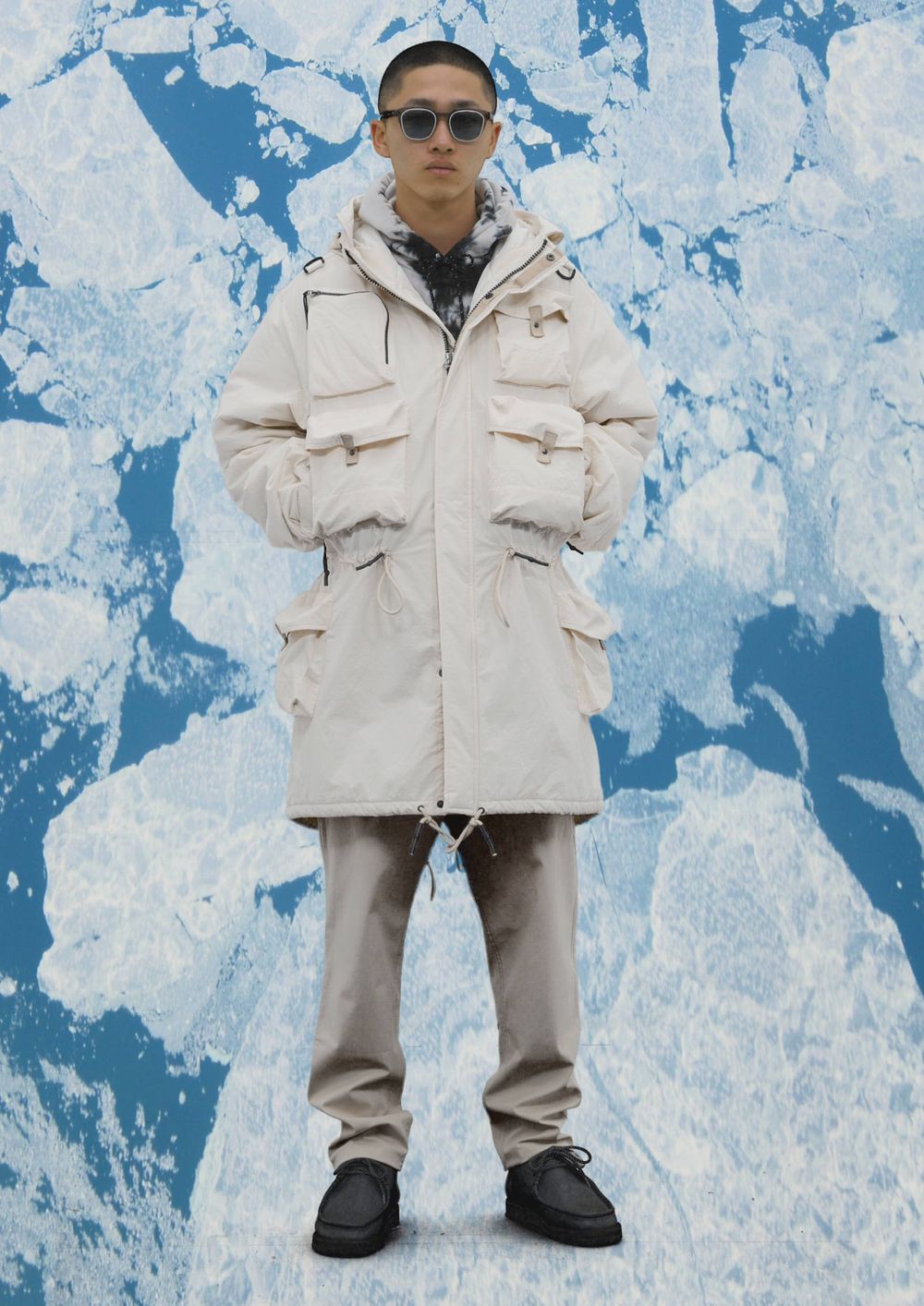 - 2019 A/W LOOK BOOK -