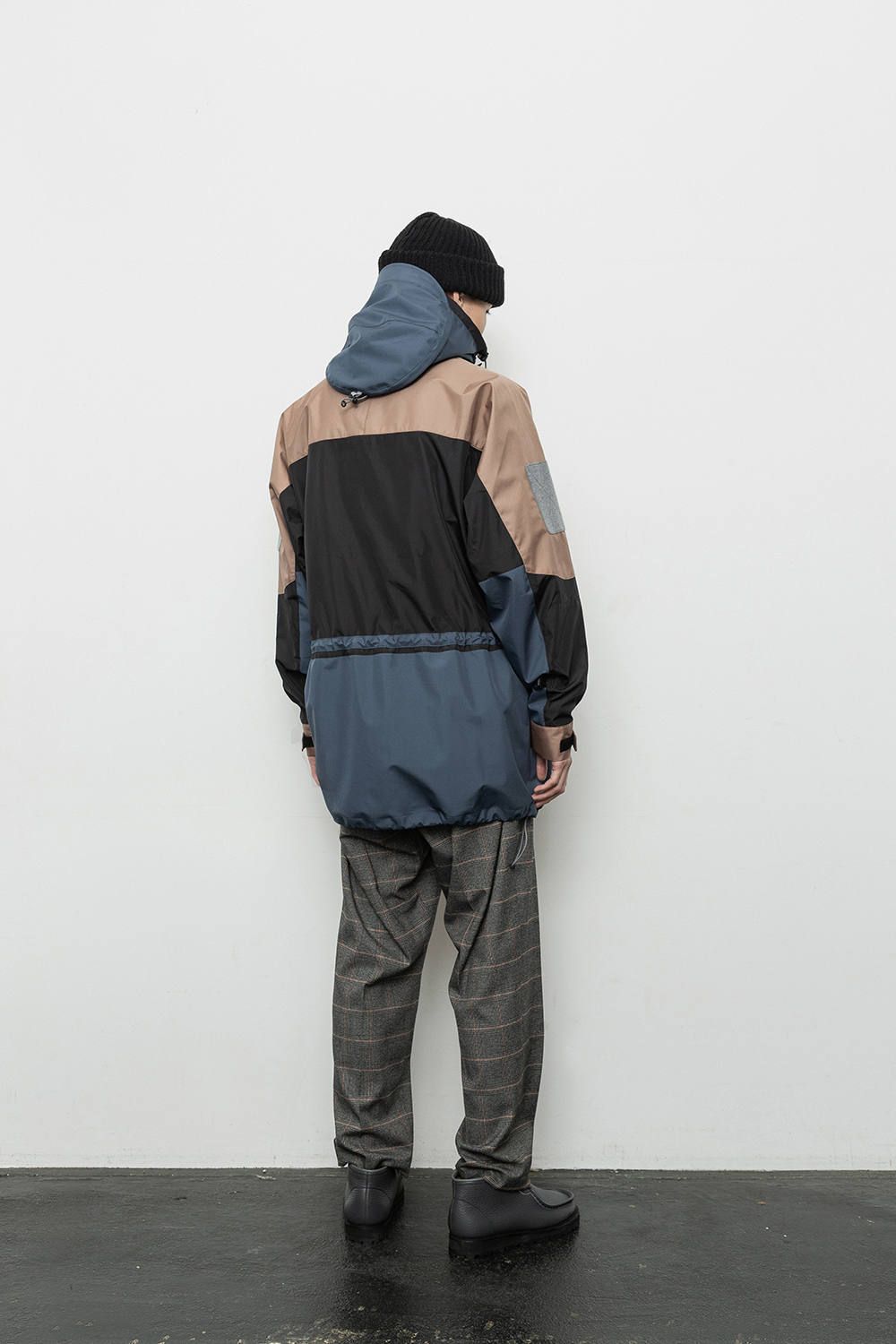 - 2019 A/W LOOK BOOK -