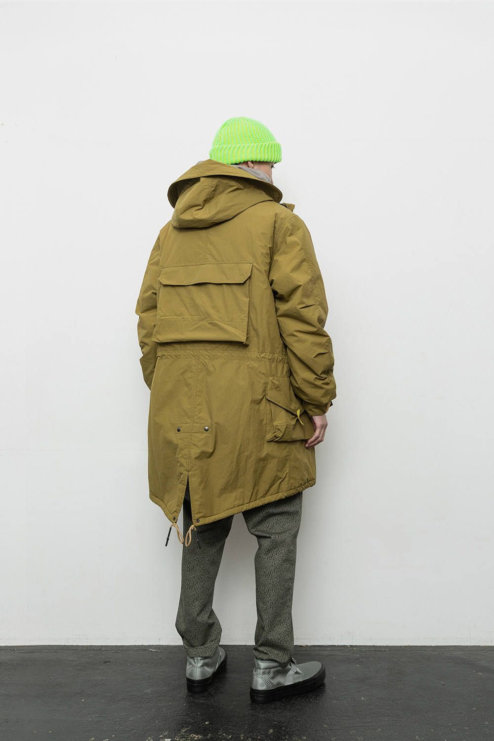 - 2019 A/W LOOK BOOK -