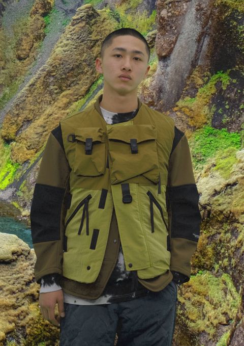 - 2019 A/W LOOK BOOK -