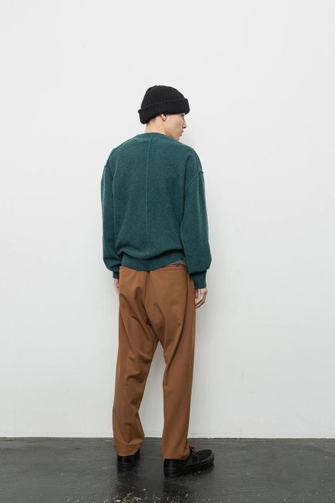 - 2019 A/W LOOK BOOK -
