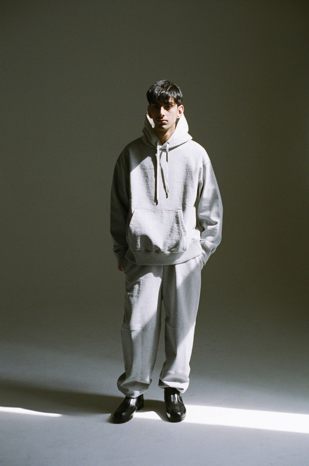 - 2019 A/W LOOK BOOK -