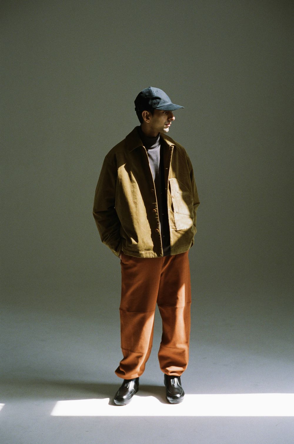 - 2019 A/W LOOK BOOK -