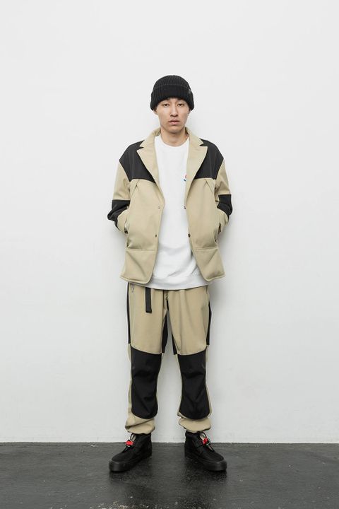 - 2019 A/W LOOK BOOK -