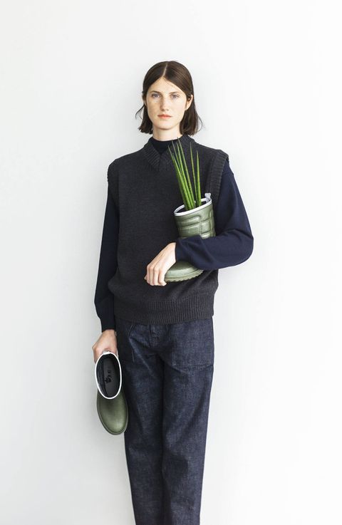 - 2019 A/W LOOK BOOK -