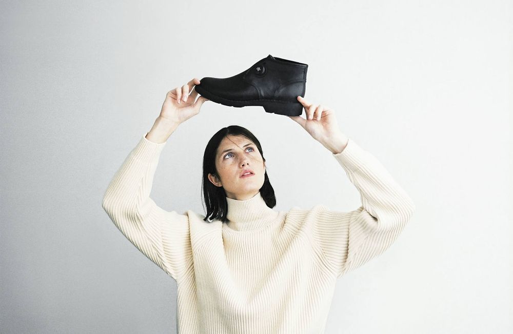 - 2019 A/W LOOK BOOK -