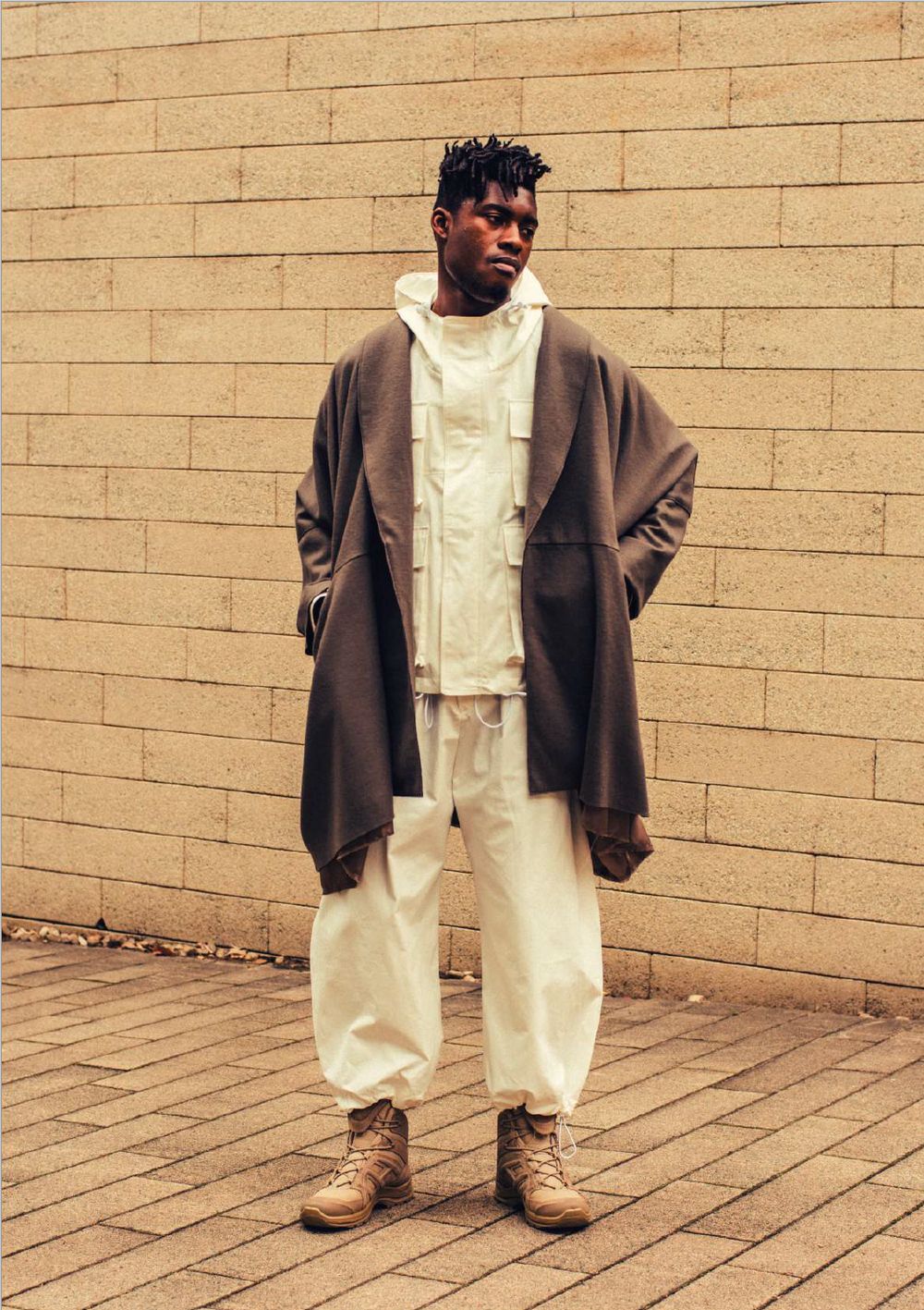 - 2019 A/W LOOK BOOK -