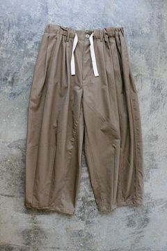 is-ness - is-ness BALLOON EZ PANTS BEIGE | koko 