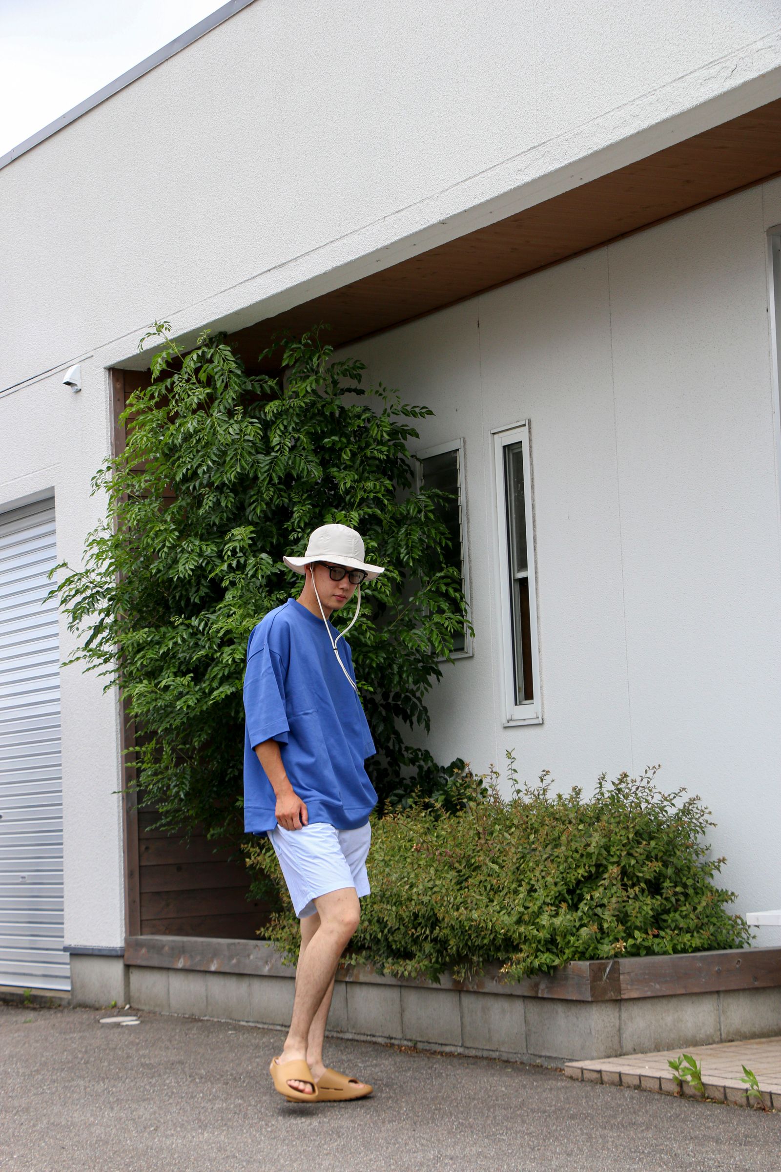 STYLE NO. 3889