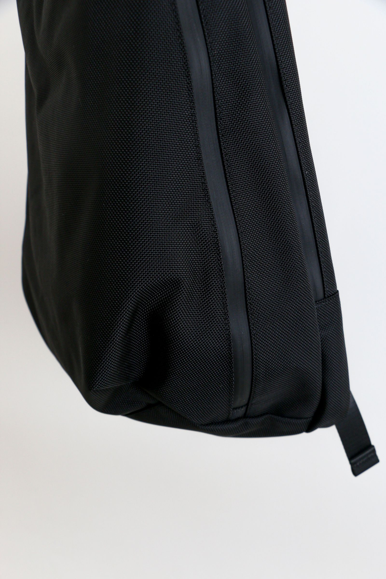 UNIVERSAL PRODUCTS - New Utility Bag BLACK | koko