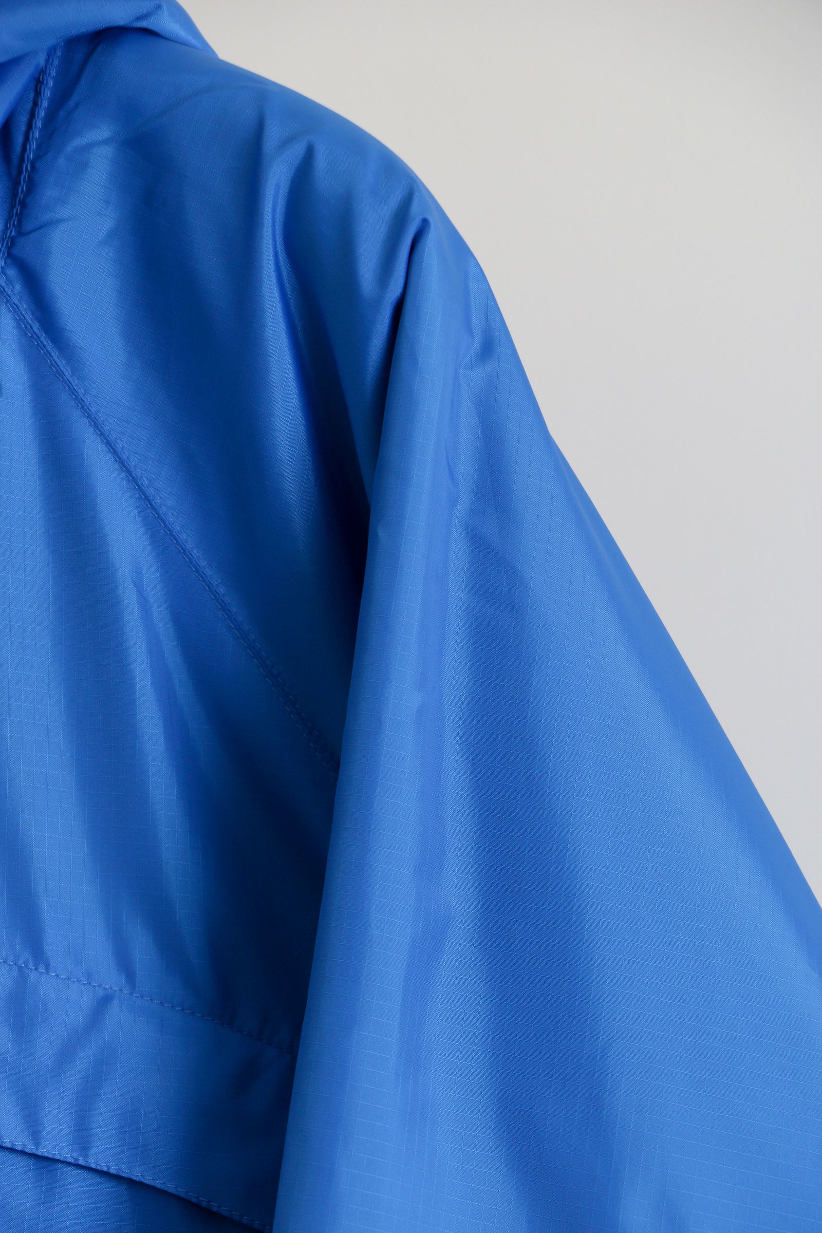 tone - tone REVERSIBLE ANORAK HOODIE BLUE / アノラック / ポーラ