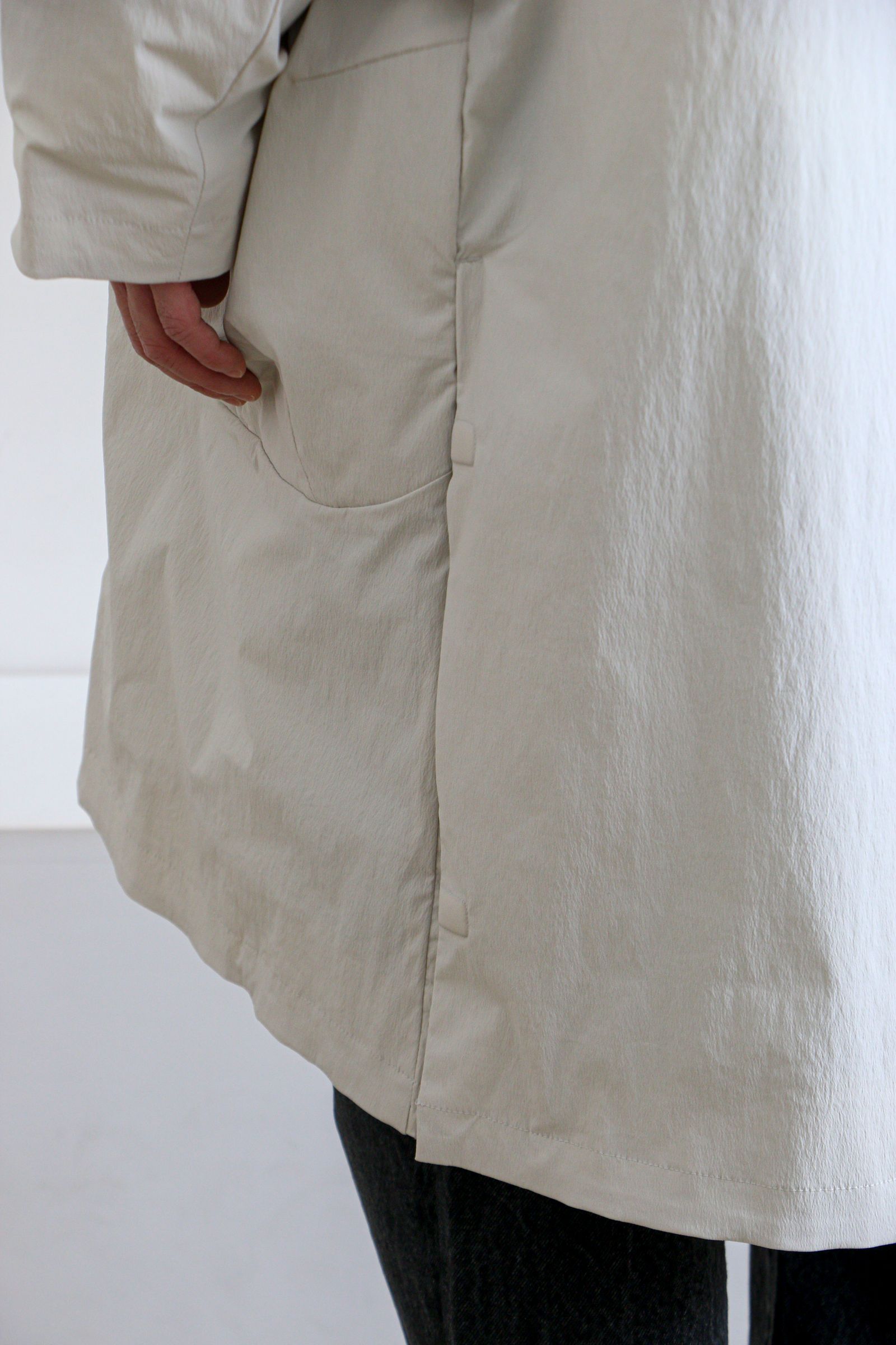 alk phenix - Zak Coat III / Karu-Stretch Taffeta II / OFF WHITE