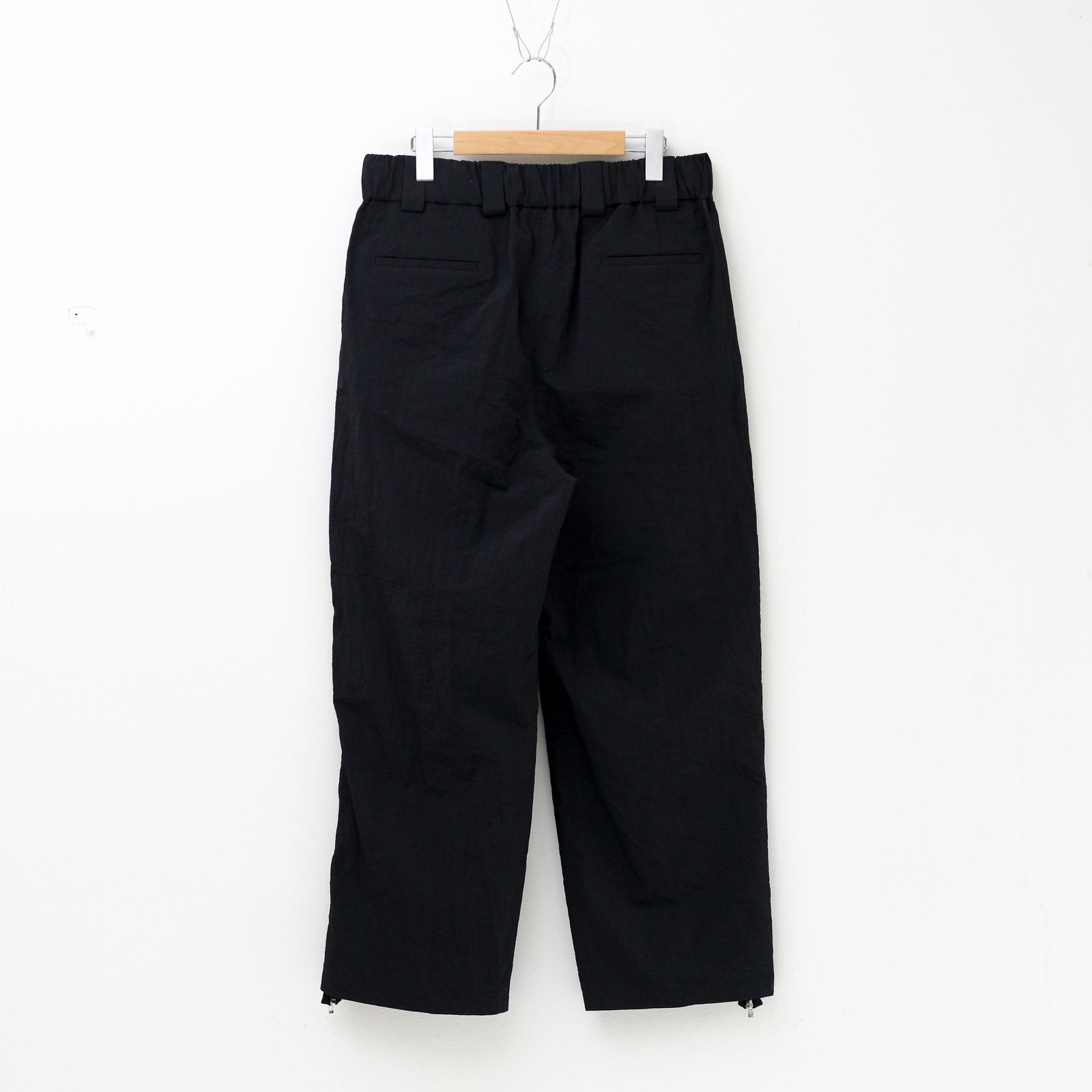 Blanc YM - Crispy Nylon Zip Up Pants BLACK / ワイドシルエット / ナイロンパンツ | koko