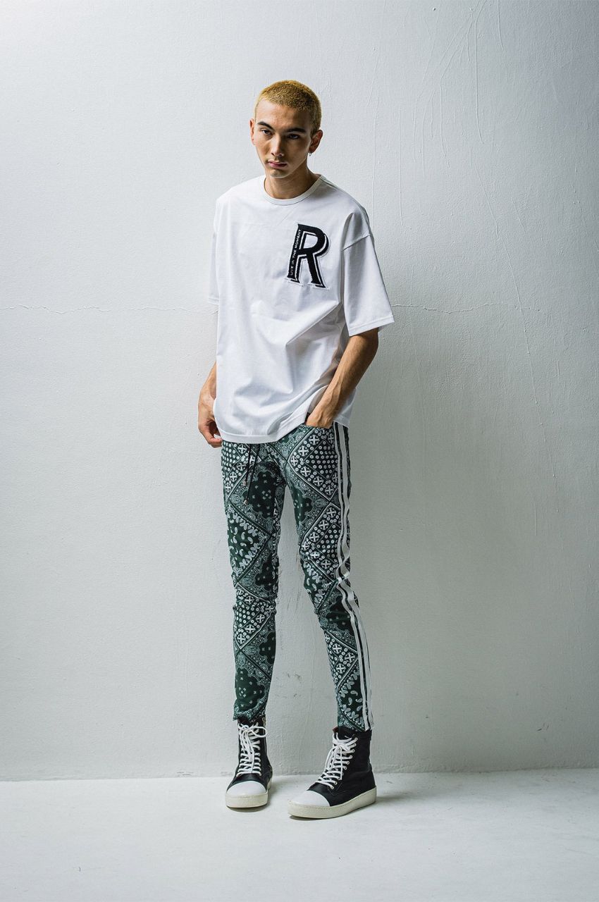 ワッペンオーバーTシャツ / コットン100％ / オリジナルサガラ刺繍ワッペン付き
