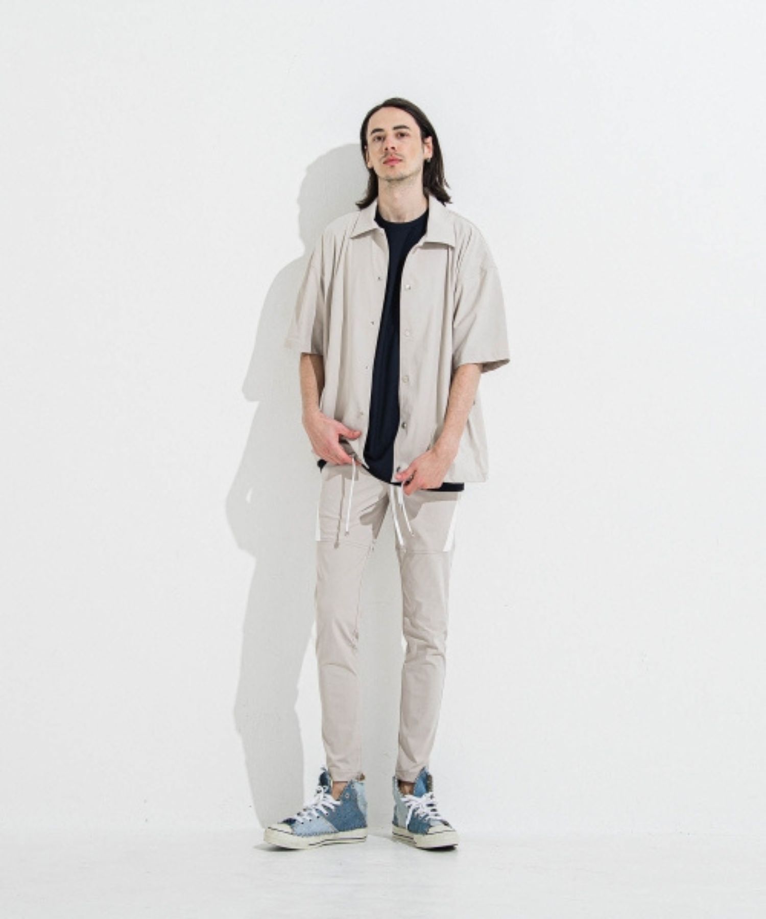 TYLER NYLON PANTS (グレージュ ) ナイロン / サイドライン / ストレッチ / ベルトループ / RC36-ST-026