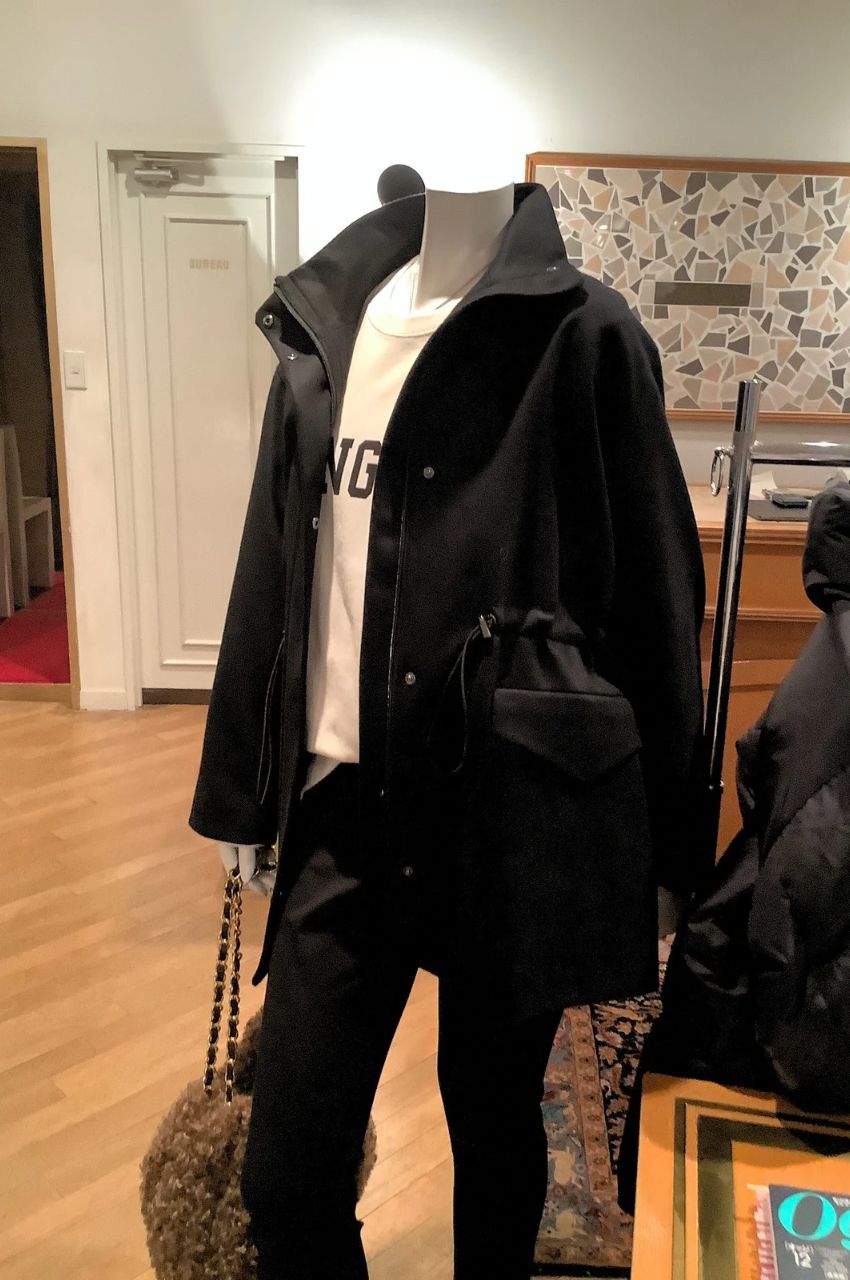 Neo Smooth Jersey OS Parka J (ブラック) ウール / オーバーシルエット/ ウエストドロ ー コード / 裏地 /  01-4409603