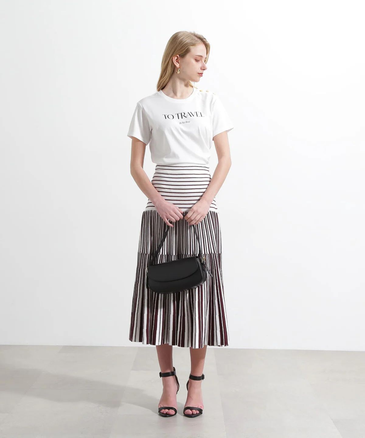 "TO TRAVEL" ロゴTシャツ (ホワイト) / 綿 100% / ウォッシャブル / 0315160521
