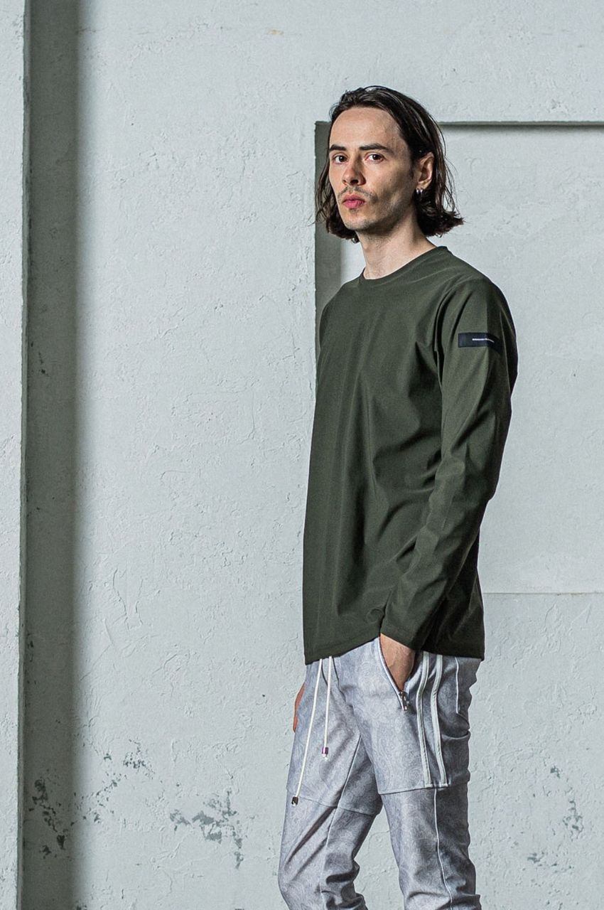 nylon longsleave Tee (カーキ) ナイロン /ボックスシルエ ット / 速乾性 / ストレッチ /  RC35-T-010