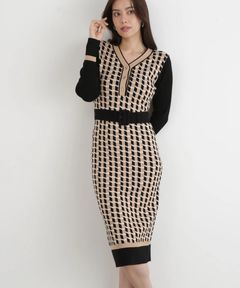 ジオメトリックジャガードニットワンピース(ベージュ)レーヨン / 裏地無し / 袖釦あり / 前ベンツ / ベルト付き / ストレッチあり / 0315247113