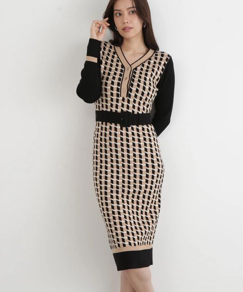 ジオメトリックジャガードニットワンピース(ベージュ)レーヨン / 裏地無し / 袖釦あり / 前ベンツ / ベルト付き / ストレッチあり / 0315247113