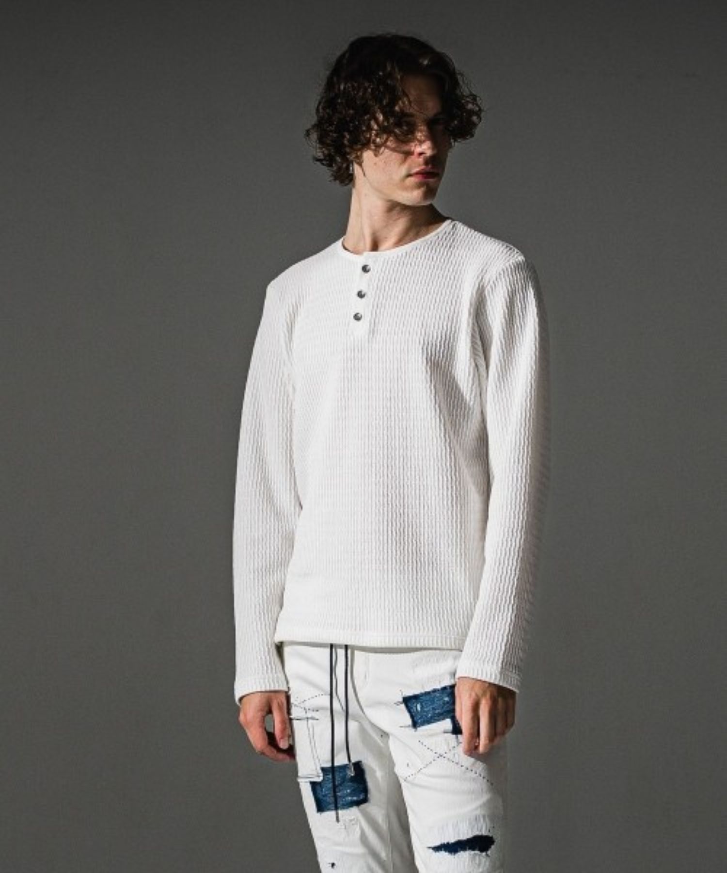 KNT HRNRY (WHITE) コットン / ニット素材 / 3つボタン仕様 / RC41-C-001