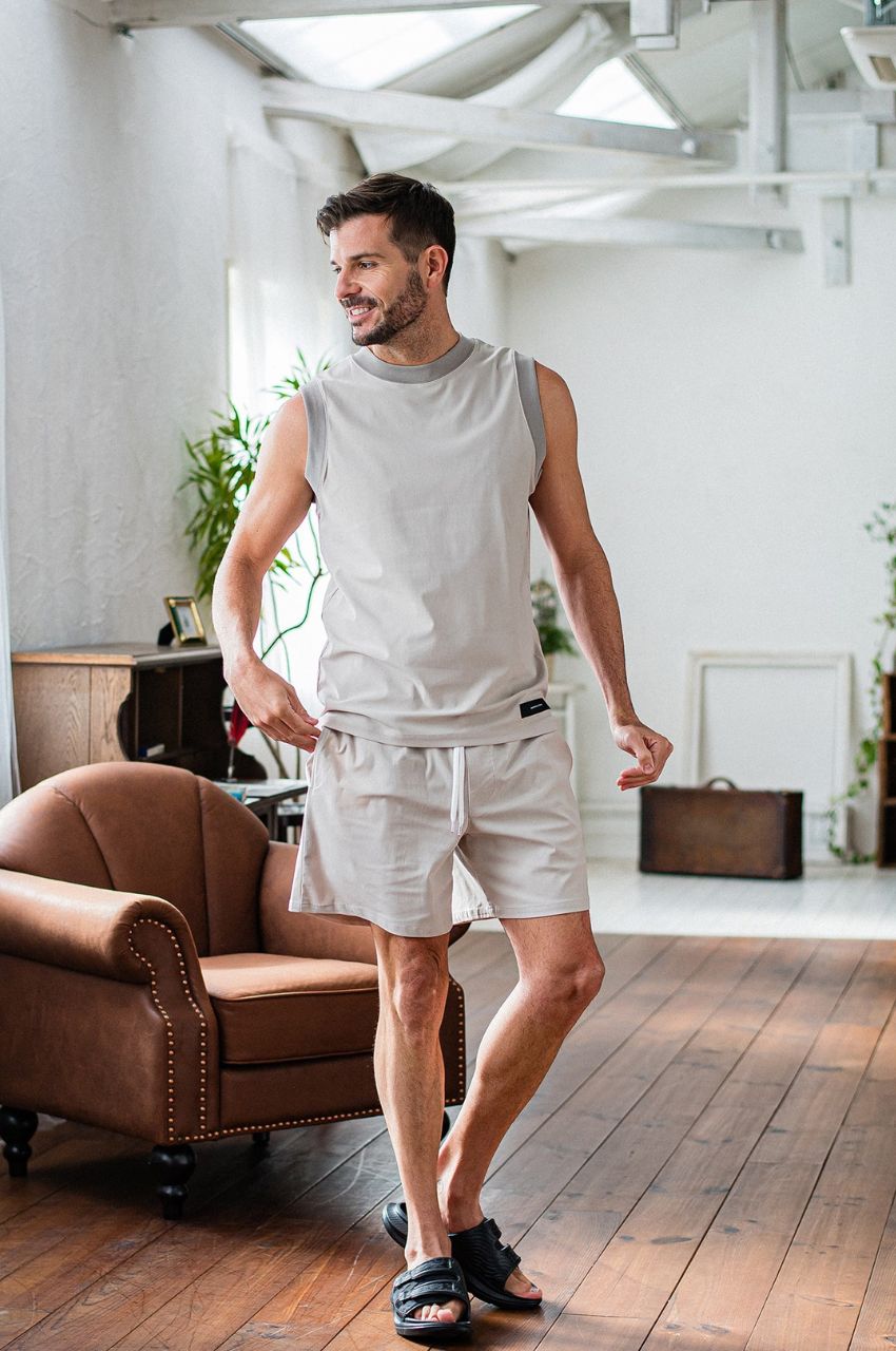 HOME NYLON NO SLEEVE (グレージュ) ナイロン / ストレッチ / 速乾性 / RC32-T-008