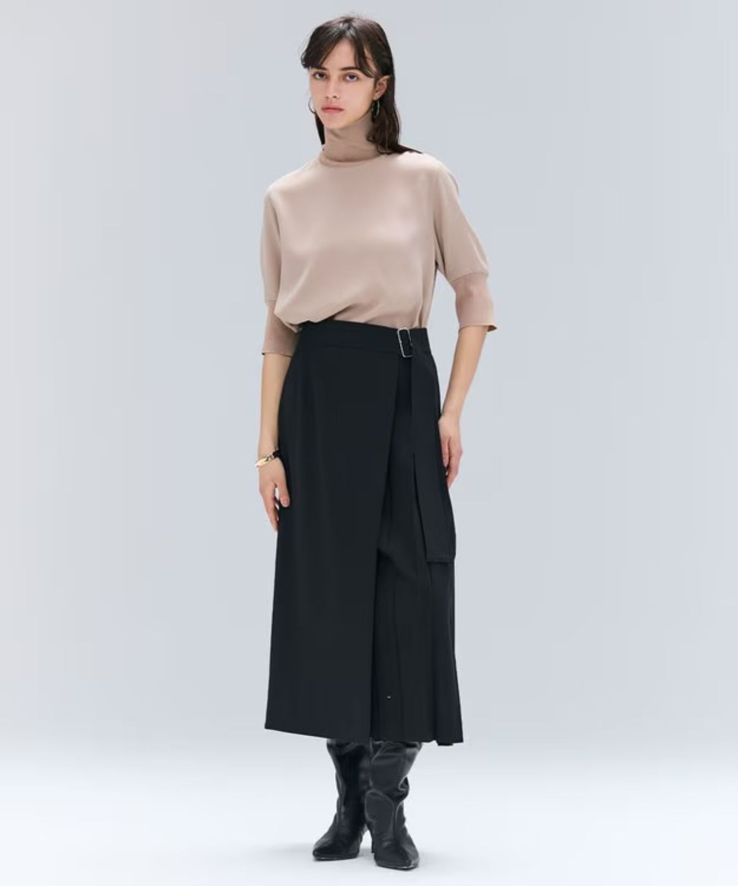 FLEUR/ニットコンビハイネック半袖ブラウス(Beige)トリアセテート / ウォッシャブル / 手洗い可 / BLCWGA0214
